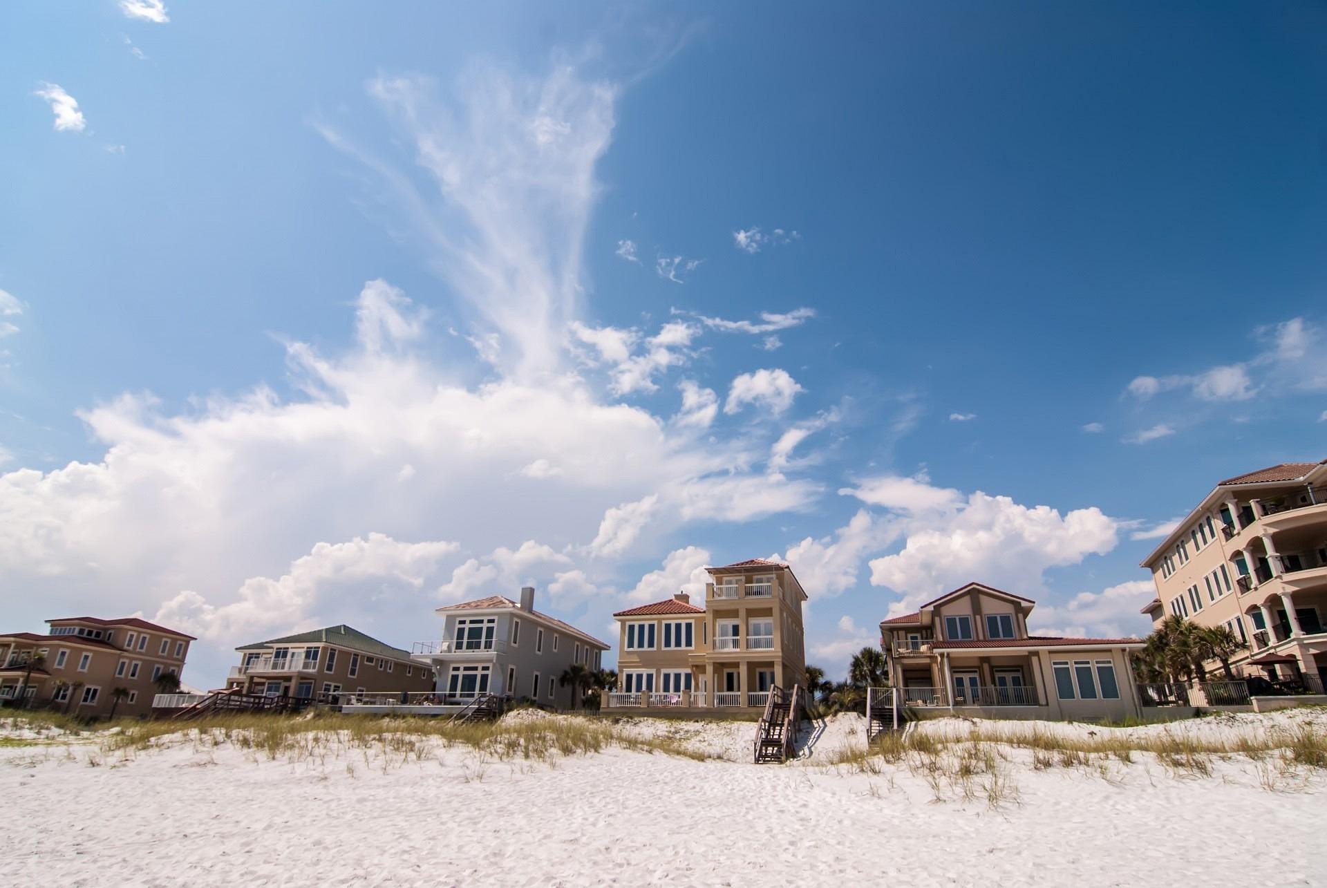 Exterior cleaning services in Gulf Breeze